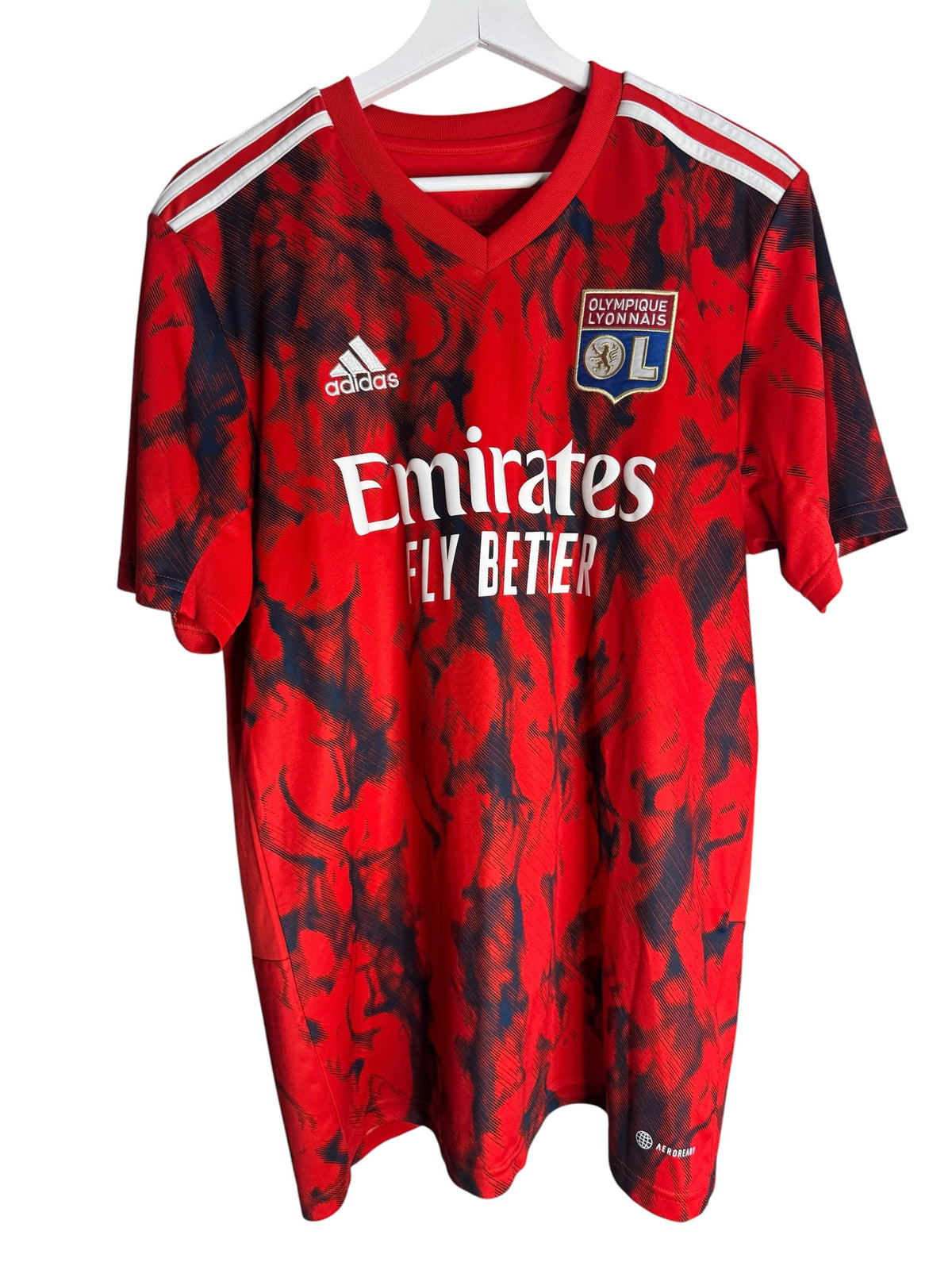 Maillot de football officiel Olympique Lyonnais Levestiairedupeuple rouge et noir avec blason et logo adidas